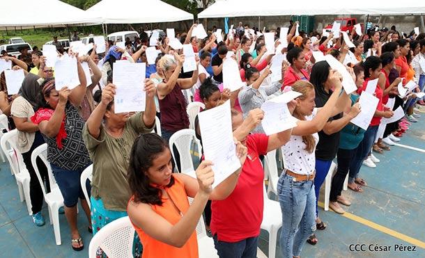 (+Video) Gobierno de Nicaragua entrega beneficio de convivencia familiar a madrecitas en su día