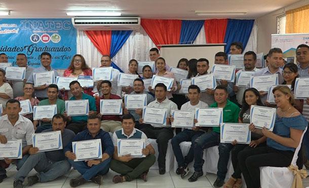 Primera promoción de facilitadores de la formación profesional en Nueva Segovia