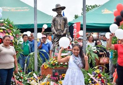 León rinde homenaje al General Augusto C. Sandino en su natalicio 124