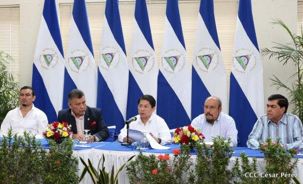 Delegación del Gobierno de Reconciliación y Unidad Nacional, ante la mesa de negociación. Foto: Archivo