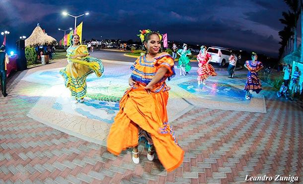 Tardes Culturales dan colorido en Paseo de la Alegría