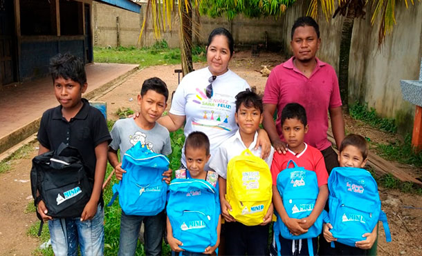 MINED realiza entrega de paquetes escolares en centros educativos de Bilwi 