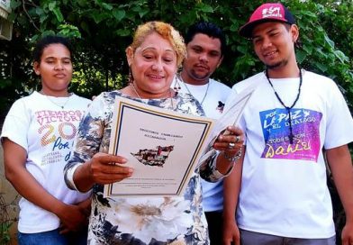 Gobierno Sandinista entrega títulos de propiedad en saludo al 40 aniversario de la revolución