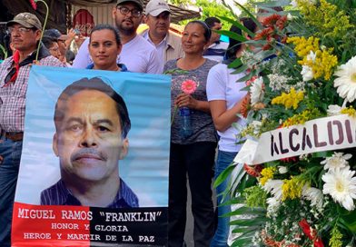 Rinden homenaje al héroe de la paz Miguel Ramos caído en la trinidad hace un año