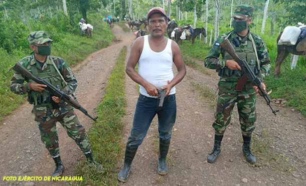 Foto Cortesía: Las personas retenidas son: Donaldo Guzmán Orozco de 53 años de edad y Juan José Duarte Olivas de 44 años de edad.