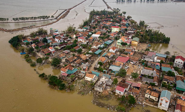 Foto UNICEF // El tifón Molave dejó graves pérdidas materiales y humanas