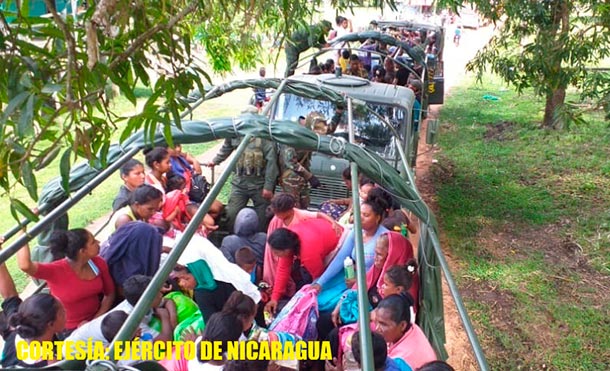 Foto Ejército de Nicaragua // Se realizó la evacuación de 409 personas entre ellos 122 menores de edad
