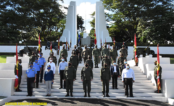 Foto Referencia: El Ejército de Nicaragua, el 27 de noviembre de 2020, en el Monumento al Soldado de la Patria, se realizó acto en conmemoración del Día del Soldado de la Patria.
