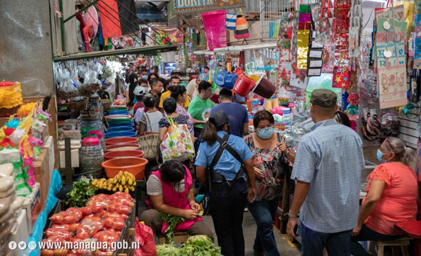 Foto Alcaldía de Managua // Autoridades capitalinas visitaron el mercado Roberto Huembés