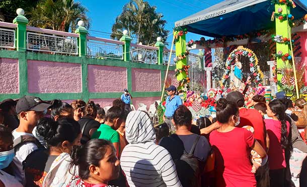 Foto Canal 4: Las familias de Juigalpa también se unieron a este fervor mariano.
