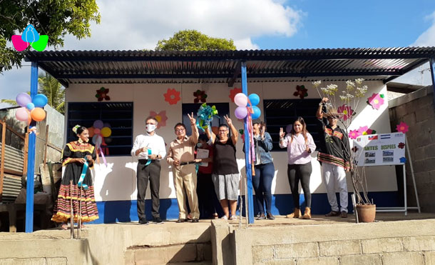 Foto Cortesía: Protagonista del Barrio Santa Rosa recibe Vivienda Digna. 14 de enero 2021.