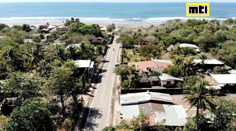 Vista aérea de la carretera inaugurada en El Viejo, Chinandega