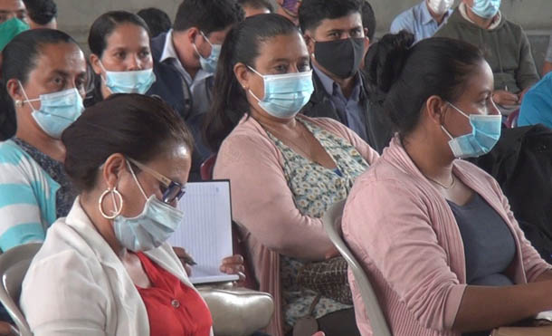 Foto Multinoticias // Docentes participan en la segunda fase departamental de intercapacitación