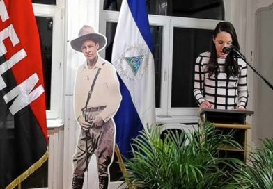 La Embajada de Nicaragua en Bélgica y los Miembros de la Solidaridad con América Latina