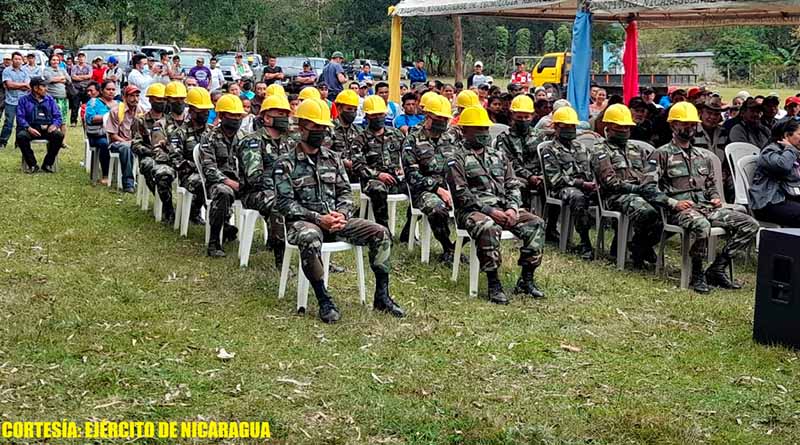 Miembros del Ejército de Nicaragua durante el lanzamiento del plan departamental contra incendios forestales