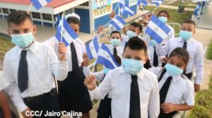 Alumnos durante el inicio de clases 2021 en Nicaragua