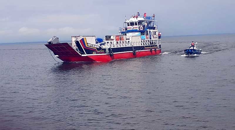 Embarcación en mar abierto