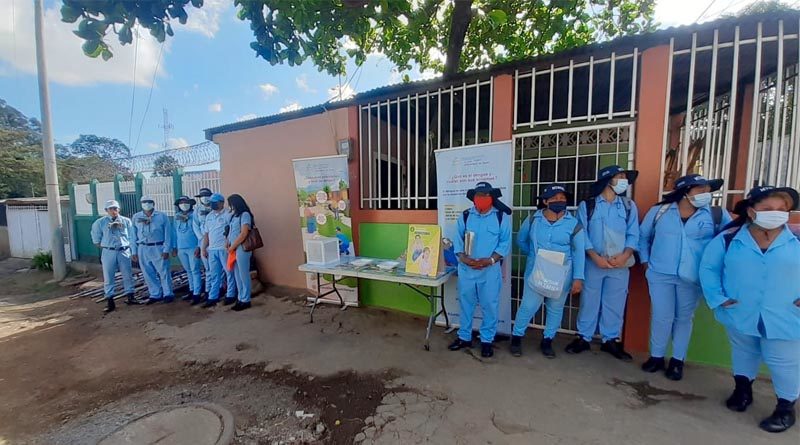 Brigadistas del MINSA previo a la jornada a desarrollarse en el Memorial Sandino