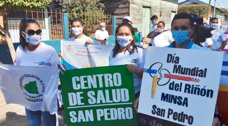 Médicos y enfermeras de Chinandega participaron en la caminata