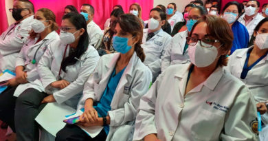 Médicos de Nicaragua en el Primer Foro Nacional e internacional de Espina Bífida