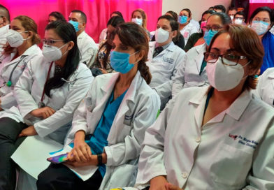 Médicos de Nicaragua en el Primer Foro Nacional e internacional de Espina Bífida