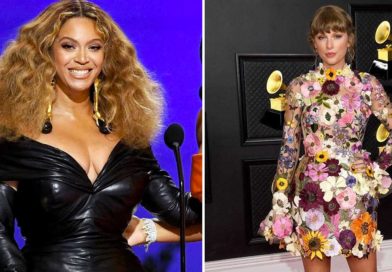 Taylor Swift y Beyoncé durante los Grammys 2021
