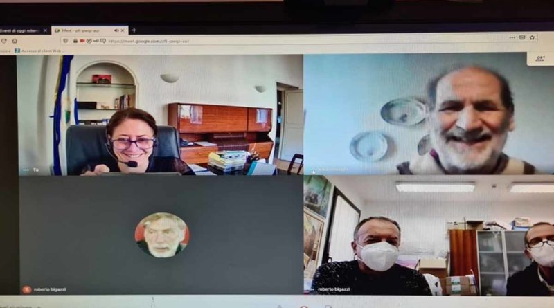 Embajadora Mónica Robelo en video conferencia con el Director de la Unidad de Nefrología, Doctor Roberto Bigazzi, el Profesor Stefano Bianchi y el Señor Mauro Rubichi, Presidente de la Asociación Italia- Nicaragua de la ciudad de Livorno.