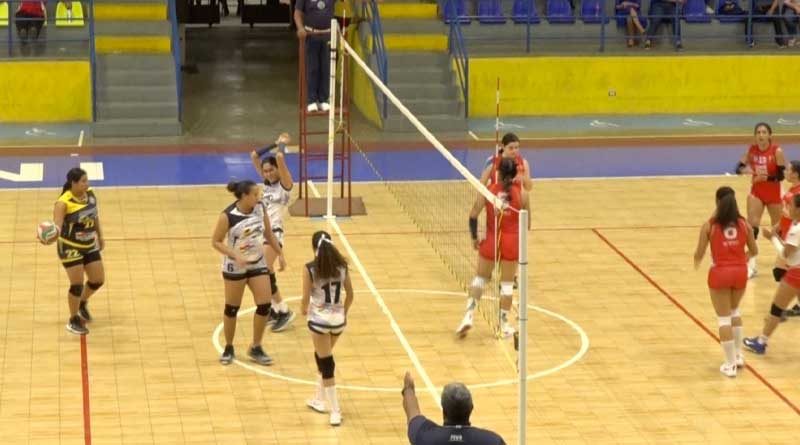 Partido de las semifinales de voleibol nacional