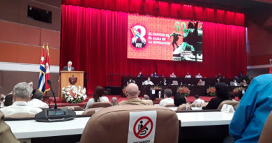 Presidente de Cuba, Miguel Díaz-Canel interviniendo en el VIII Congreso del Partido Comunista de Cuba