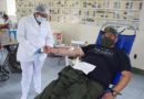34 efectivos militares, en la jornada de donación de sangre recolectaron 17 litros de sangre, mismos que serán utilizados en casos de cirugías, tratamientos de enfermedades crónicas y otras emergencias de salud.