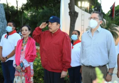 Comandante Daniel Ortega, Vicepresidenta de Nicaragua y Carlos Fonseca Terán