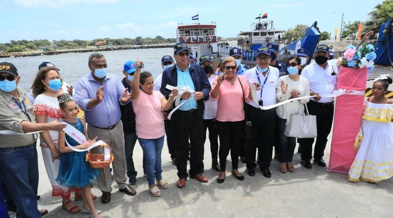 El Presidente Ejecutivo de EPN, Virgilio Silva durante la inauguración de rampas en Puerto San Jorge