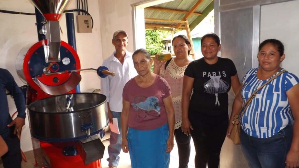 MEFCCA inaugura centro de procesamiento industrial de cacao en Río San Juan