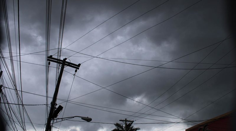 Este viernes el cielo permanecerá nublado, aunque estará caluroso y con probabilidad alta de lluvias por la tarde.