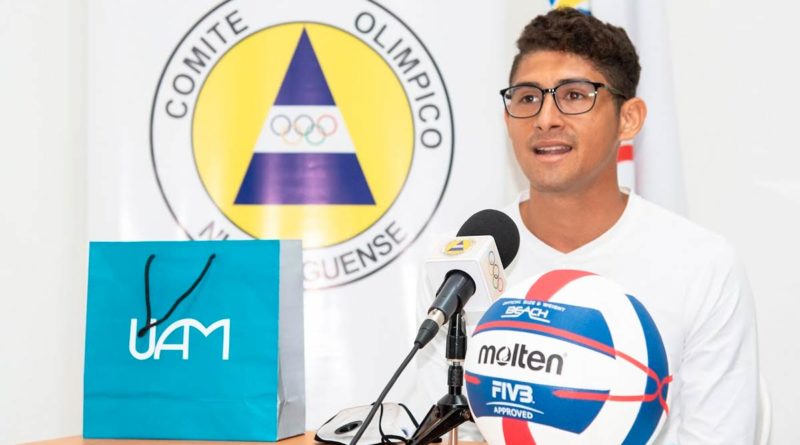 Joven atleta nicaragüense Denis López