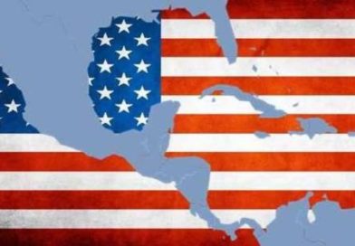 Mapa de América sobre la bandera de EEUU