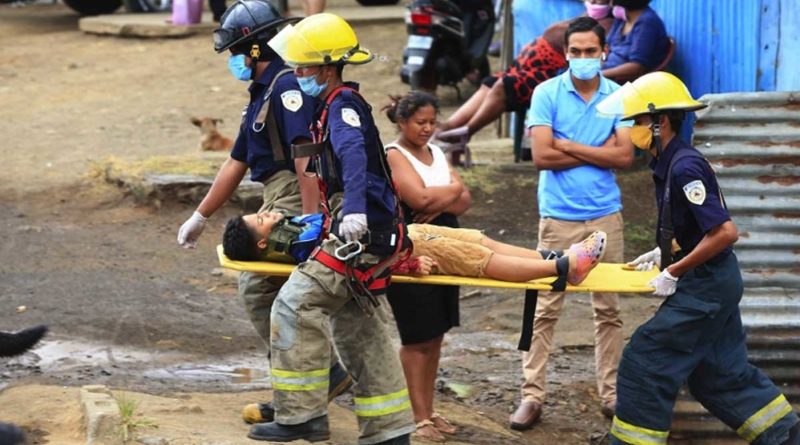 Brigadistas del SINAPRED durante el primer ejercicio de protección a la vida