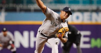 Jonathan Loáisiga jugador nicaragüense de los Yankees de Nueva York en las Grandes Ligas.