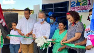Inauguración de la vivienda entregada en Villa Venezuela