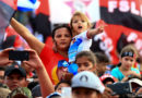 Nicaragüenses celebrando un aniversario más del Triunfo de la Revolución Popular Sandinista
