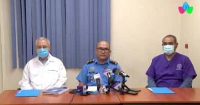 Autoridades de la Policía Nacional y el Instituto de Medicina Legal durante conferencia de prensa