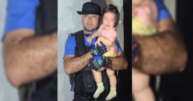 Oficial de la Policía Nacional junto a la niña de iniciales A.M.L.B rescata en la comunidad conocida como “Los Charcos”, municipio de Tipitapa.