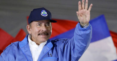 Presidente de la República de Nicaragua Comandante Daniel Ortega