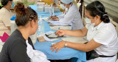Pobladores de El Recreo reciben atención médica especializada a través de una clínica móvil del Ministerio de Salud