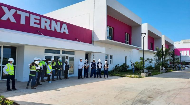 Entrada de la Consulta Externa del nuevo Hospital Departamental “Doctor Mauricio Abdallah” de Chinandega.