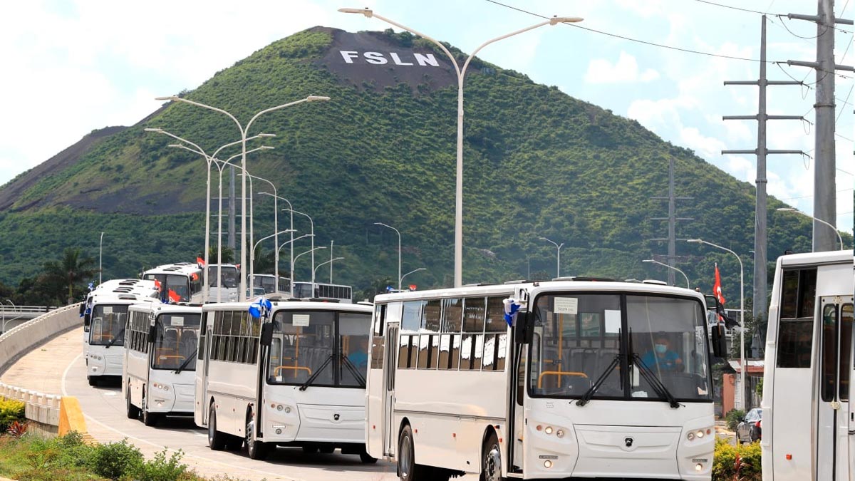 Llega a Nicaragua flota de 150 buses rusos que modernizará el transporte colectivo de Managua