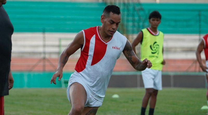 Jugador del Club Real Estelí en una entrenamiento de cara a la Liga CONCACAF