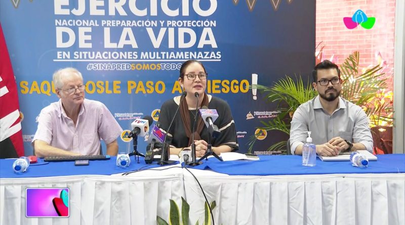 Autoridades del INETER y SINAPRED brindando conferencia sobre evento sísmico de este miércoles 22 de septiembre del 2021