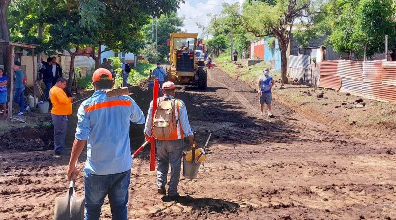 ALMA continúa ejecutando obras del Programa Calles para el Pueblo en el barrio Carlos Núñez