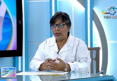Ministra de Salud, Martha Reyes en la Revista en Vivo, miércoles 13 de octubre